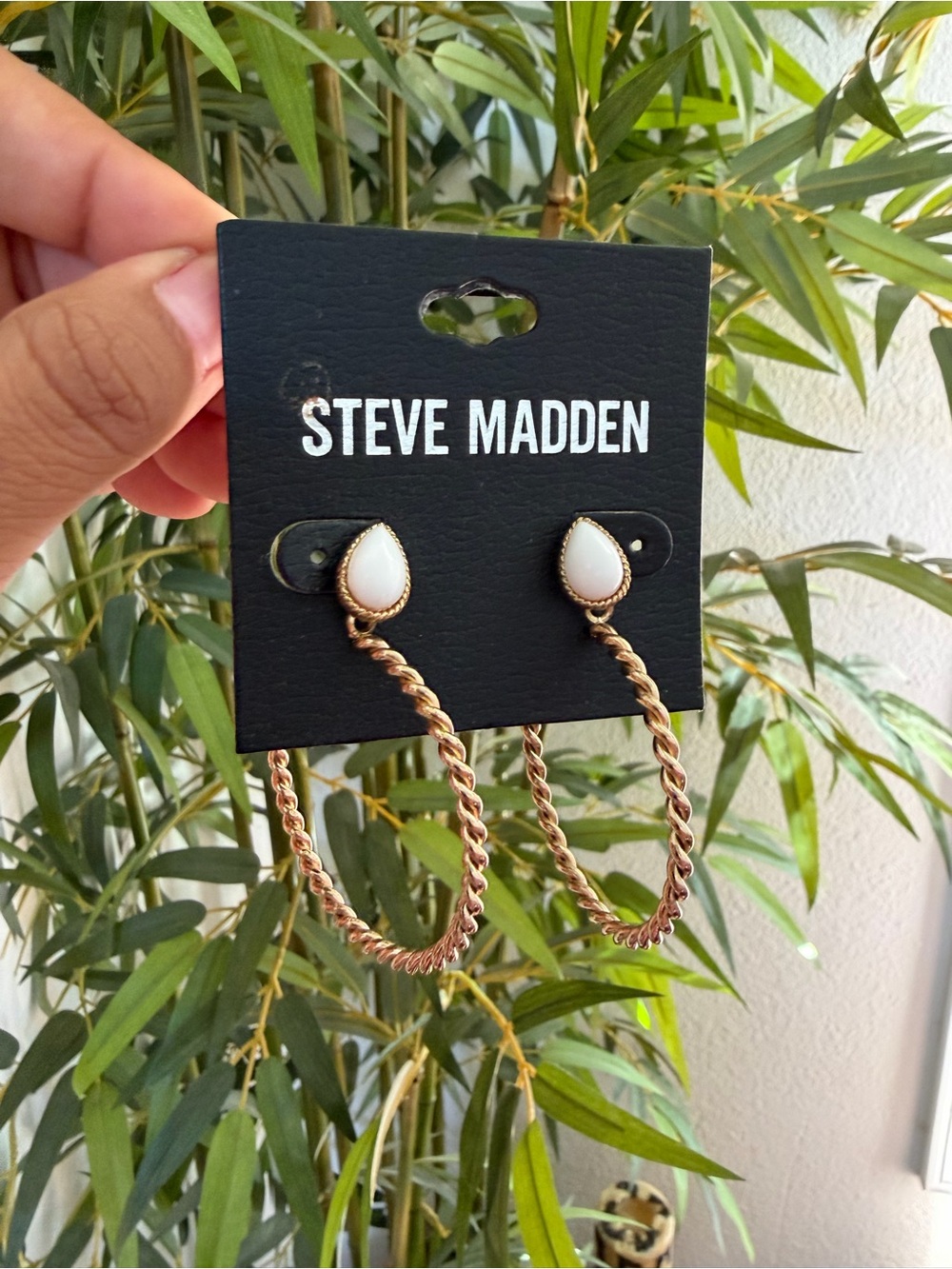 Steve Madden Gold Twisted Hoop Earrings with White Teardrop